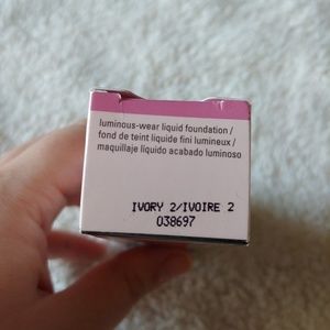 Mary Kay TimeWise foundation